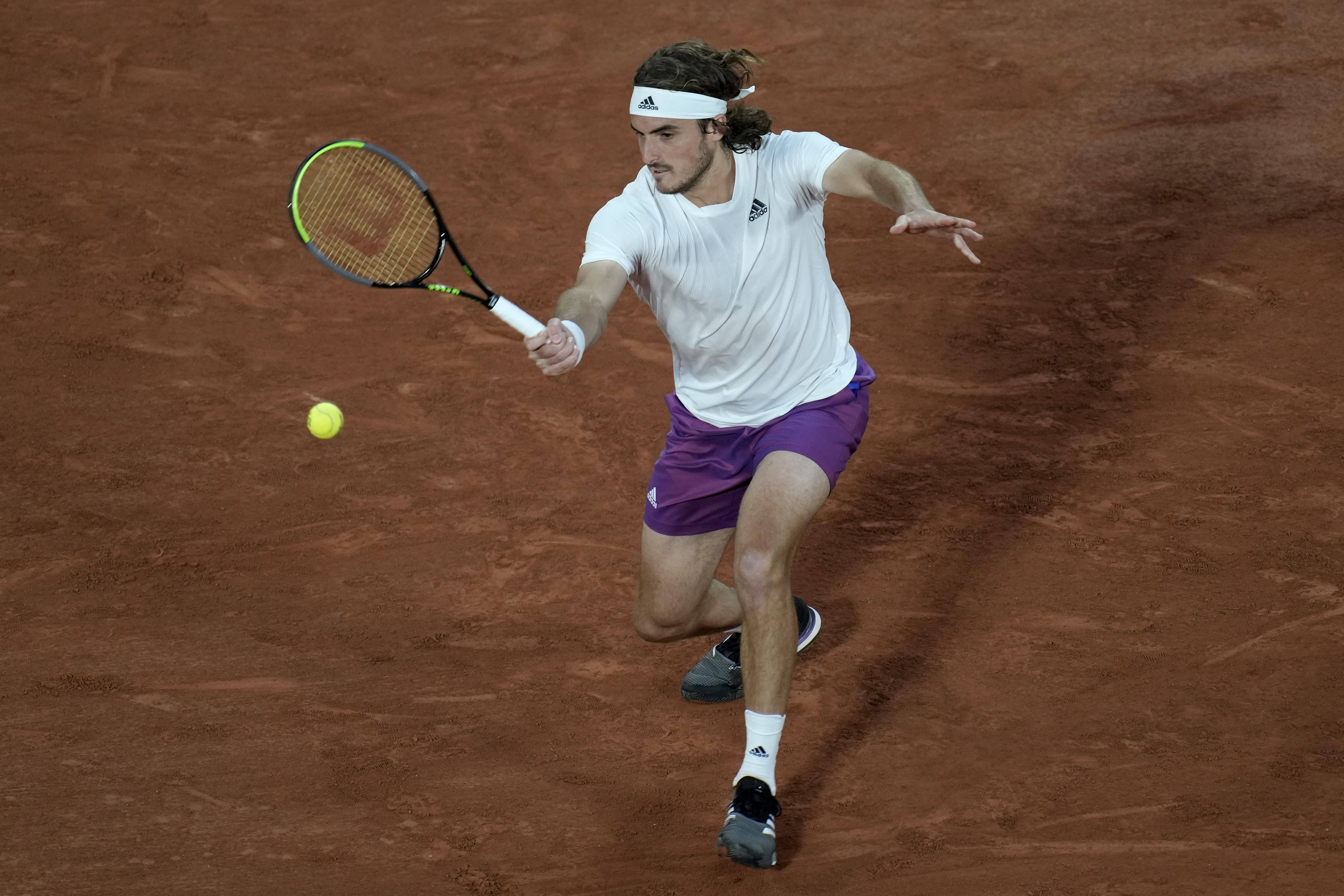 法网翻盘拉沃尔杯，西西帕斯高光表现