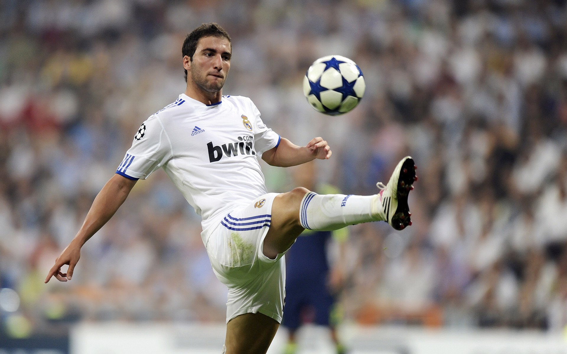 厄德高,当北欧风暴席卷斯坦福桥,尤文用一场胜利写下欧冠新序章