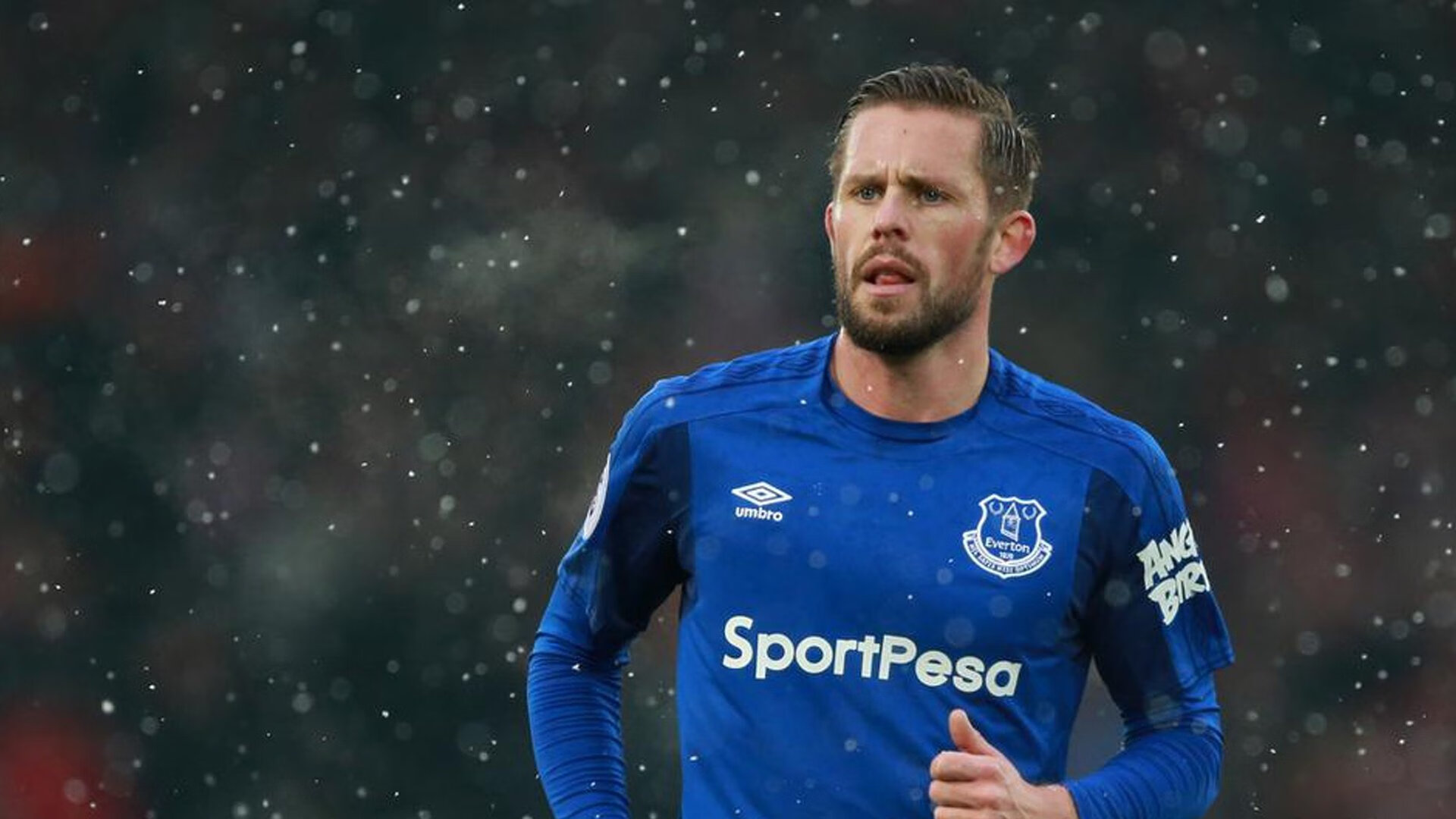 阿尔瓦雷斯打出统治级数据，佛罗伦萨速胜巴拉圭，当个人英雄主义照亮团队战术棋盘